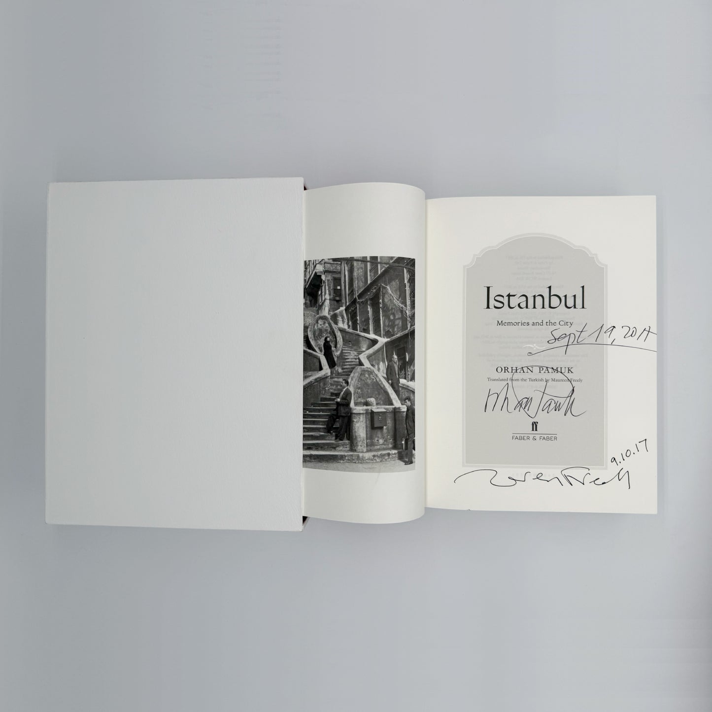 Pamuk, Orhan - Istanbul (Signed)