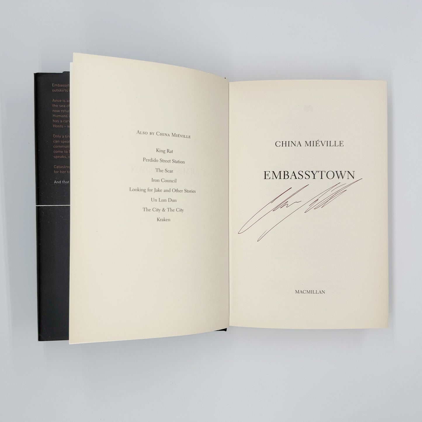 Mieville, China - Embassytown (Signed)