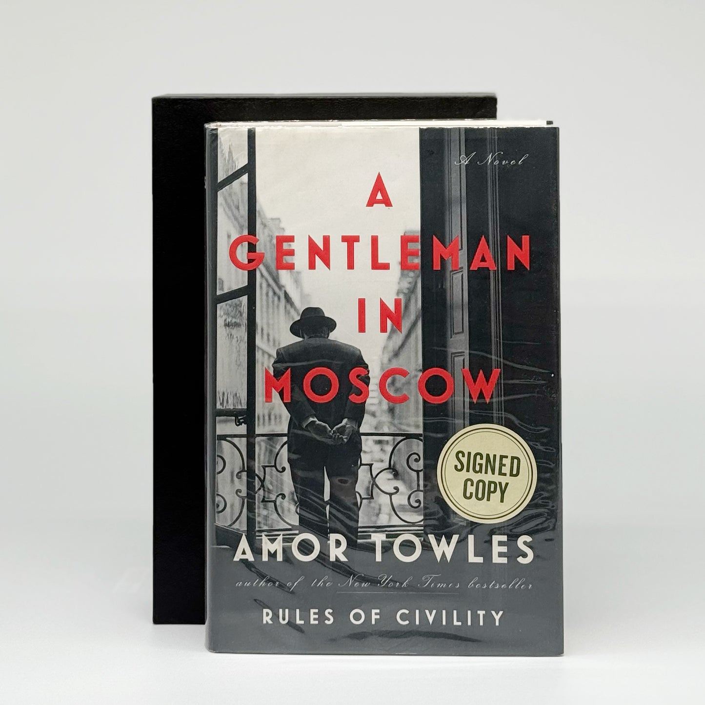 Towles, Amor - A Gentleman in Moscow (Signed)