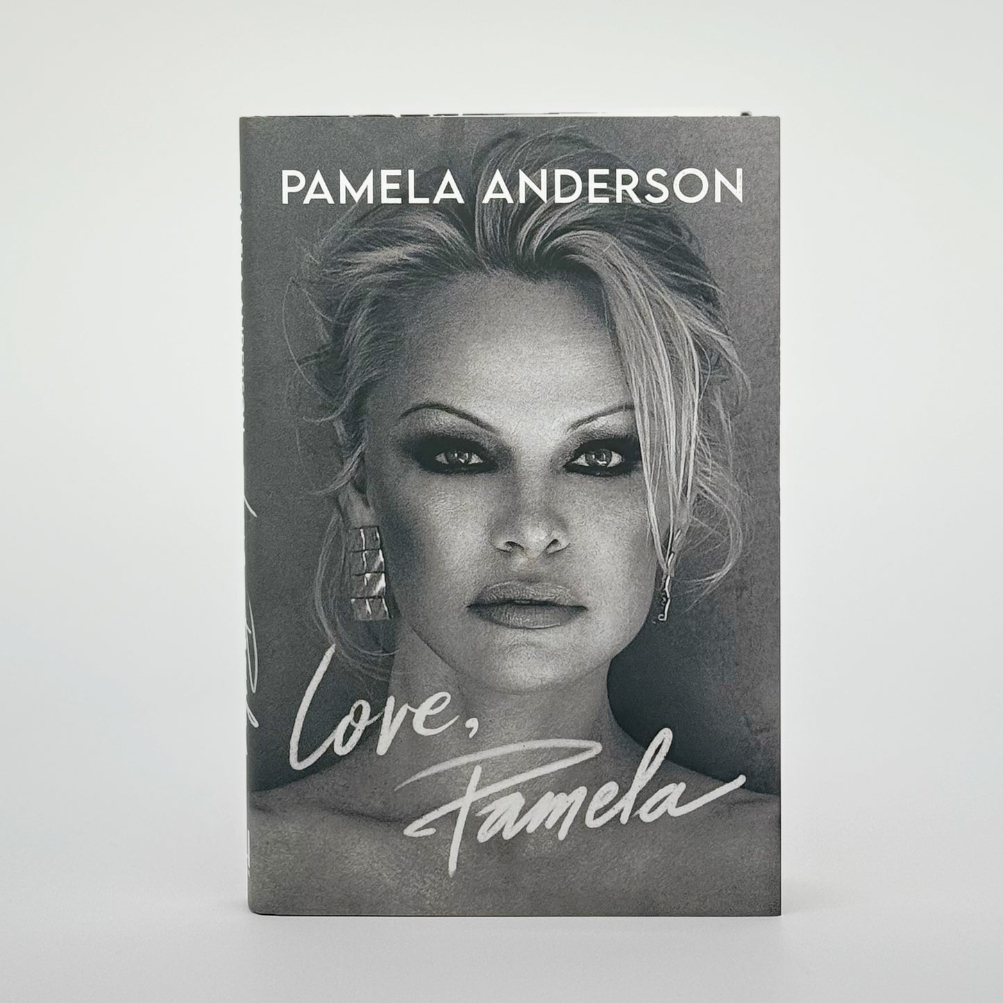 Anderson, Pamela - Love Pamela (Signed)