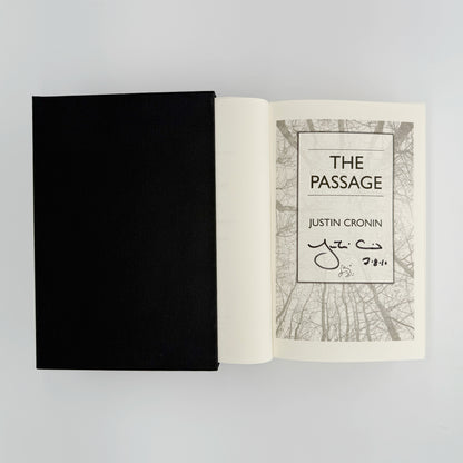 Cronin, Justin - The Passage (Signed)