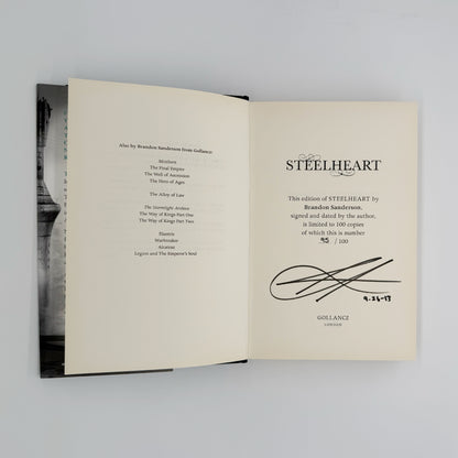 Sanderson, Brandon - Steelheart (Signed)