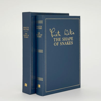 Walters, Minette - The Shape of Snakes (Signed)