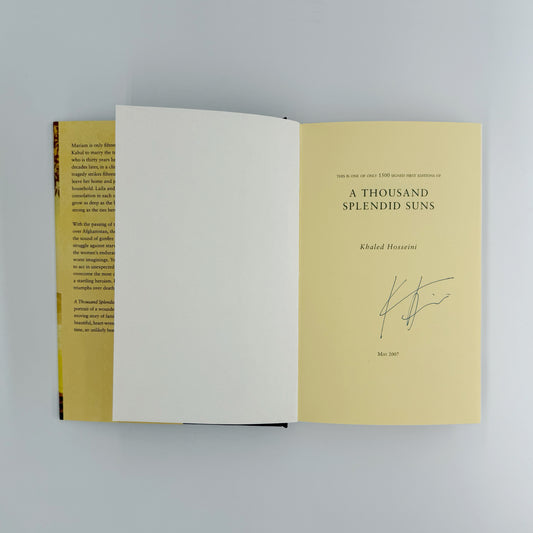 Hosseini, Khaled - A Thousand Splendid Suns (Signed)