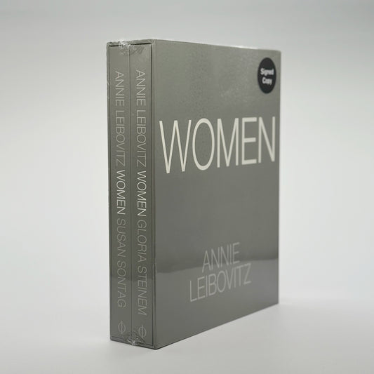 Leibovitz, Annie - Women (Signed)